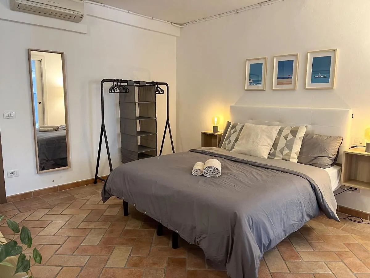 Lägenhet Appartements Dans Agreable Maison De Ville Centre Historique De Rimini